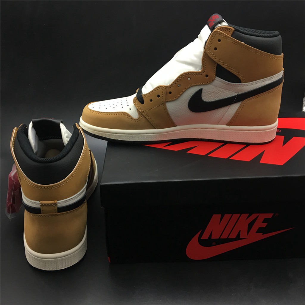 Air Jordan 1 Retro High OG 555088 ?C 700